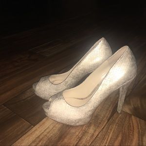 Guess heels